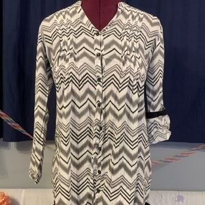 West side Blouse Zigzag Stripped Black And White